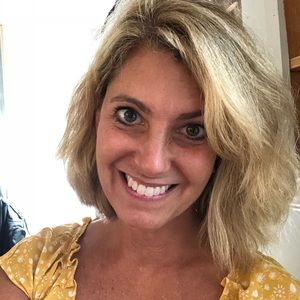 Meet your Posher, Leanne